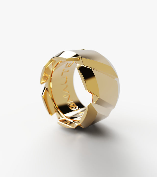 M7 Ring 18K Gold